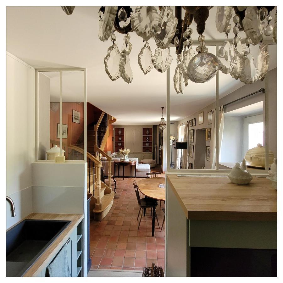 Gite De Charme Au Manoir Du Plessis-Quinquis Sainte-Seve Bagian luar foto